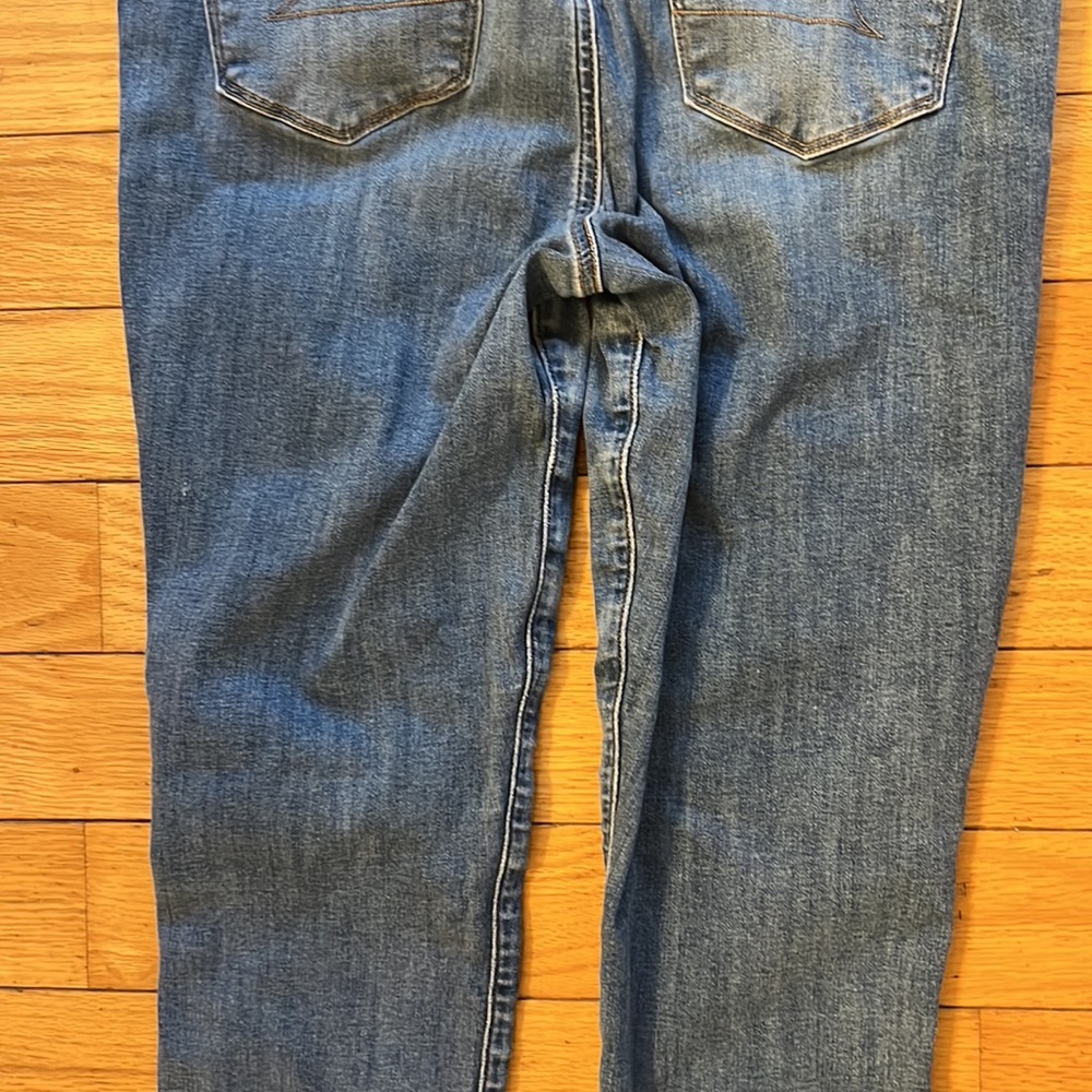 American Eagle Jeans - Picture 8 of 9